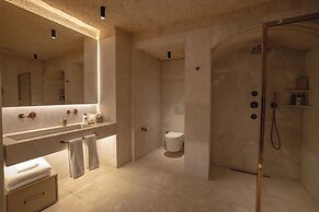 Avantgarde Refined Caves of Cappadocia