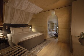 Avantgarde Refined Caves of Cappadocia