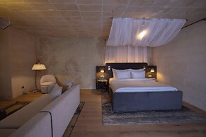Avantgarde Refined Caves of Cappadocia