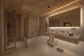Avantgarde Refined Caves of Cappadocia