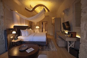 Avantgarde Refined Caves of Cappadocia