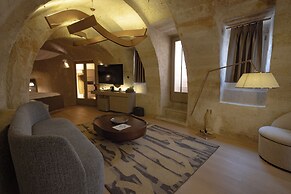 Avantgarde Refined Caves of Cappadocia
