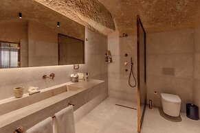 Avantgarde Refined Caves of Cappadocia