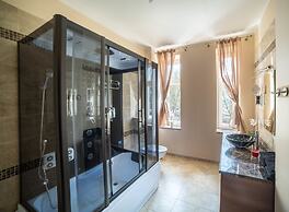 SG Apartments