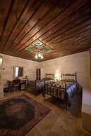 Sunak Cave Hotel