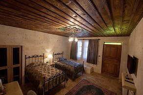 Sunak Cave Hotel