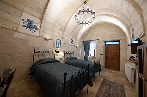 Sunak Cave Hotel