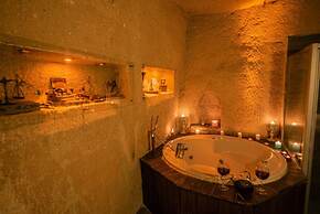 Sunak Cave Hotel