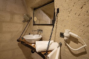 Sunak Cave Hotel