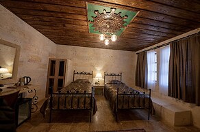 Sunak Cave Hotel