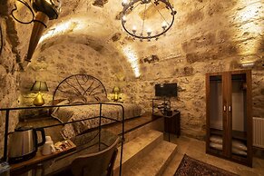 Sunak Cave Hotel