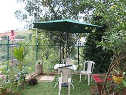 Moon Hills Hotel