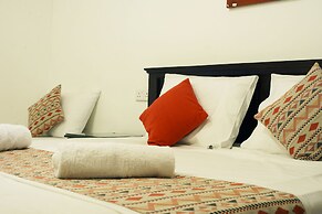 Moon Hills Hotel