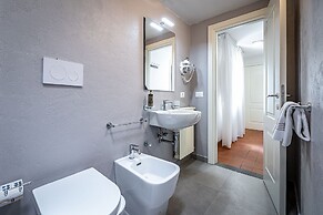 Martelli 6 Suites and Apartments