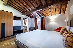 Martelli 6 Suites and Apartments