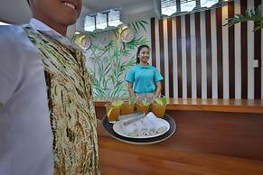 Coron Soleil Express Hotel