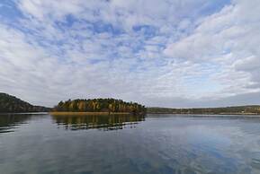 Äijälän Rusti Paratiisisaari
