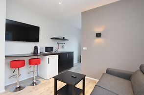 Lava Apartments