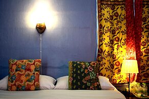 Thaweesuk Hotel