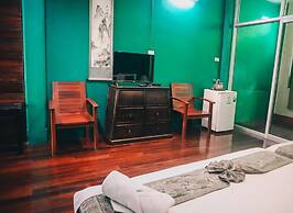 Thaweesuk Hotel