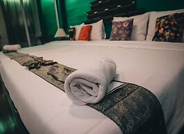 Thaweesuk Hotel