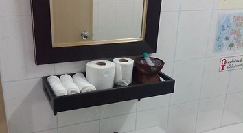 Thaweesuk Hotel