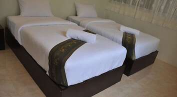 Thaweesuk Hotel
