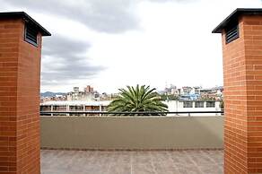 Studio Teusaquillo 203