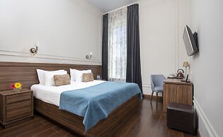 Golden Age Hotel