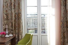 Golden Age Hotel