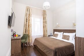 Golden Age Hotel