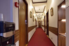 Golden Age Hotel