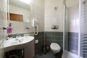 Kap House Hotel