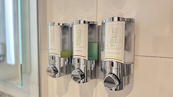 Hampton by Hilton Humberside Airport