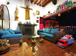 Casa de los Espíritus Alegres By Rotamundos