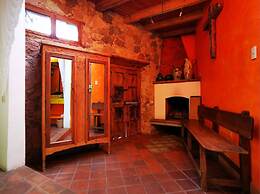 Casa de los Espíritus Alegres By Rotamundos