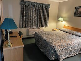 4 Pines Motel