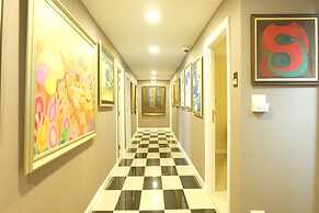 Aree Art Residence