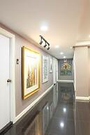 Aree Art Residence