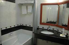 Hotel Gnanam