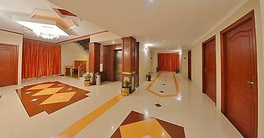 Hotel Gnanam
