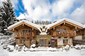 Lisa Chalets