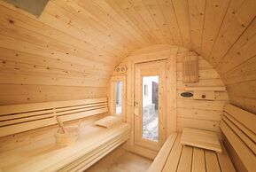 Lisa Chalets