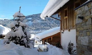 Lisa Chalets