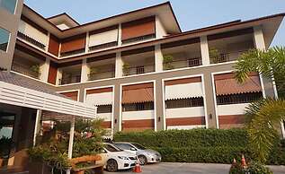 Non C Park Hotel