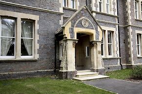 Sherborne House