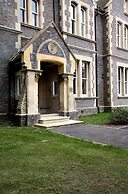 Sherborne House