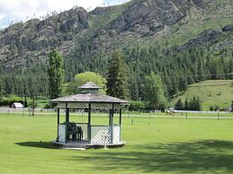 Mountain Springs Motel & RV Park