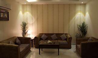 Julanar Alsharq Suites