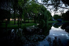 The Marlborough